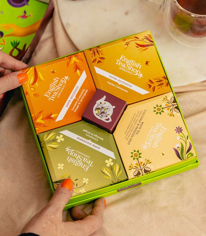 Coffret Cadeau Infusions et de Thé Moments pour Soi Bio 32 sachets
